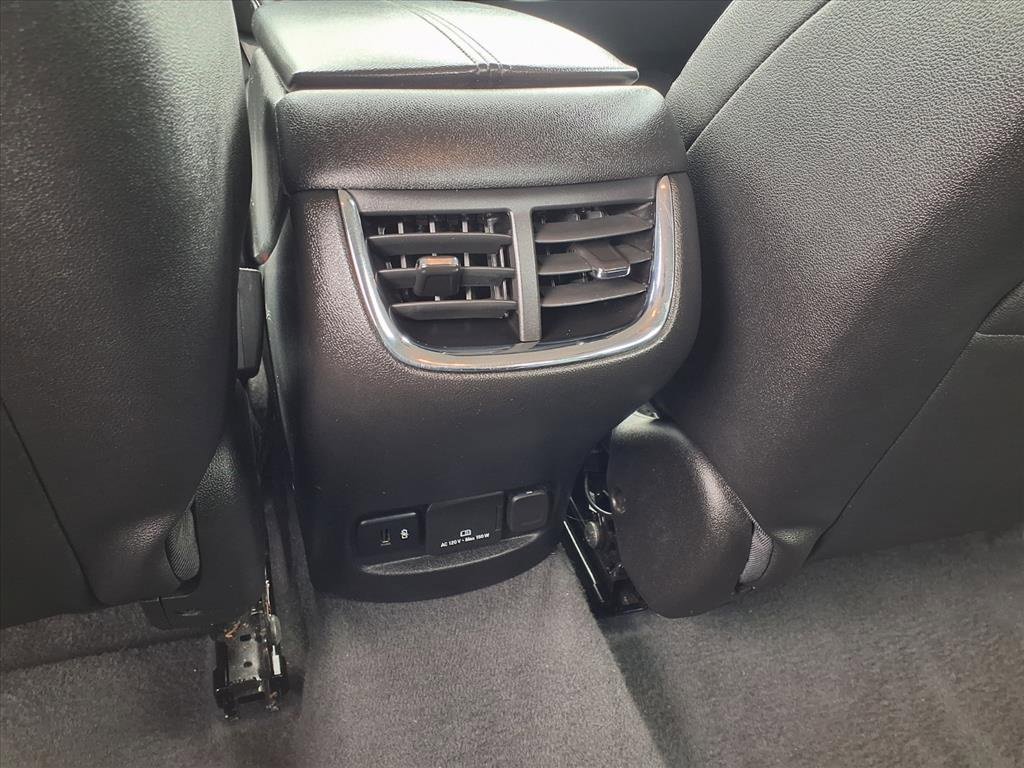 Used 2024 Chevrolet Malibu LT image 14
