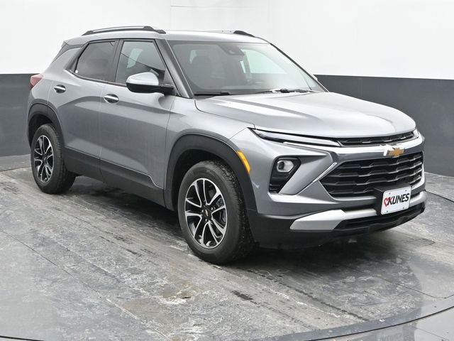 New 2026 Chevrolet TrailBlazer LT w/ LT Cold Weather Package image 2