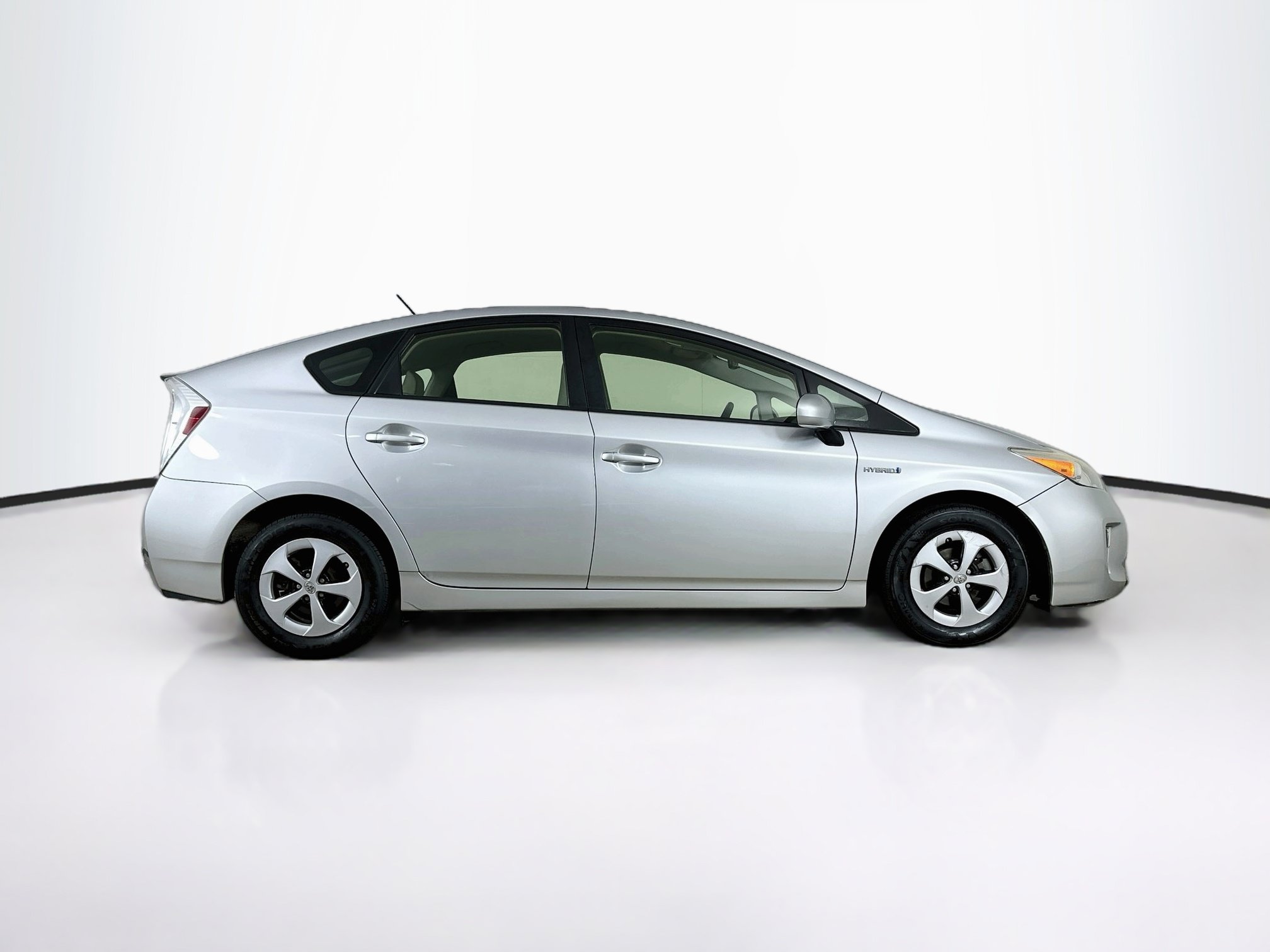 Used 2013 Toyota Prius Two FWD image 10