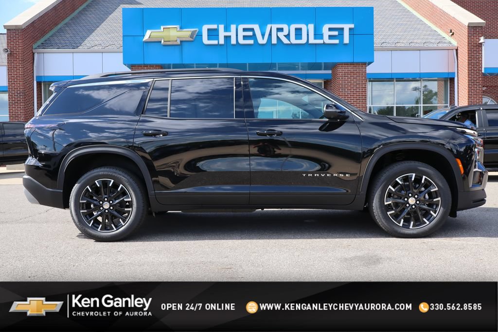 New 2026 Chevrolet Traverse LT