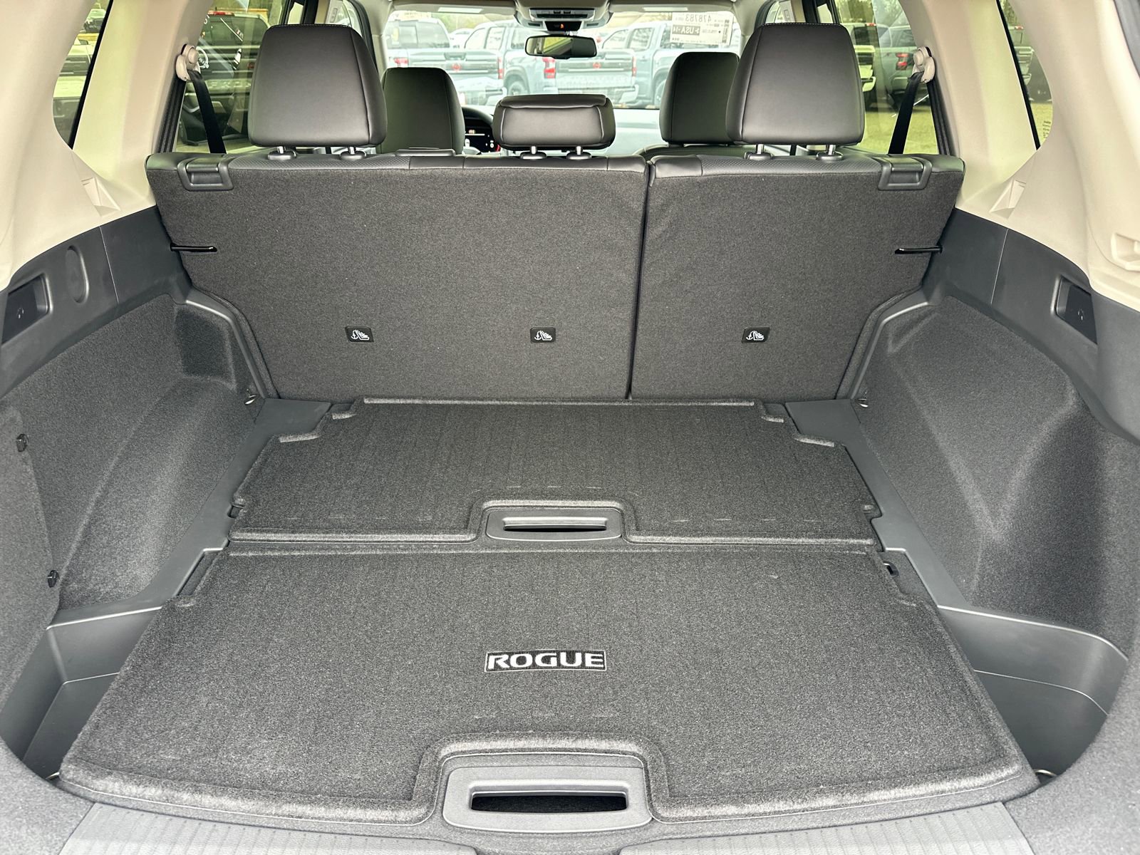 New 2026 Nissan Rogue Platinum w/ Tech Package image 18