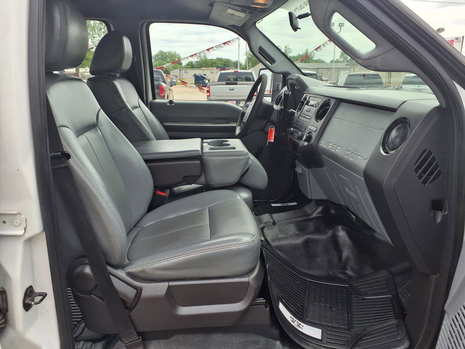 Used 2014 Ford F250 XL RWD image 13