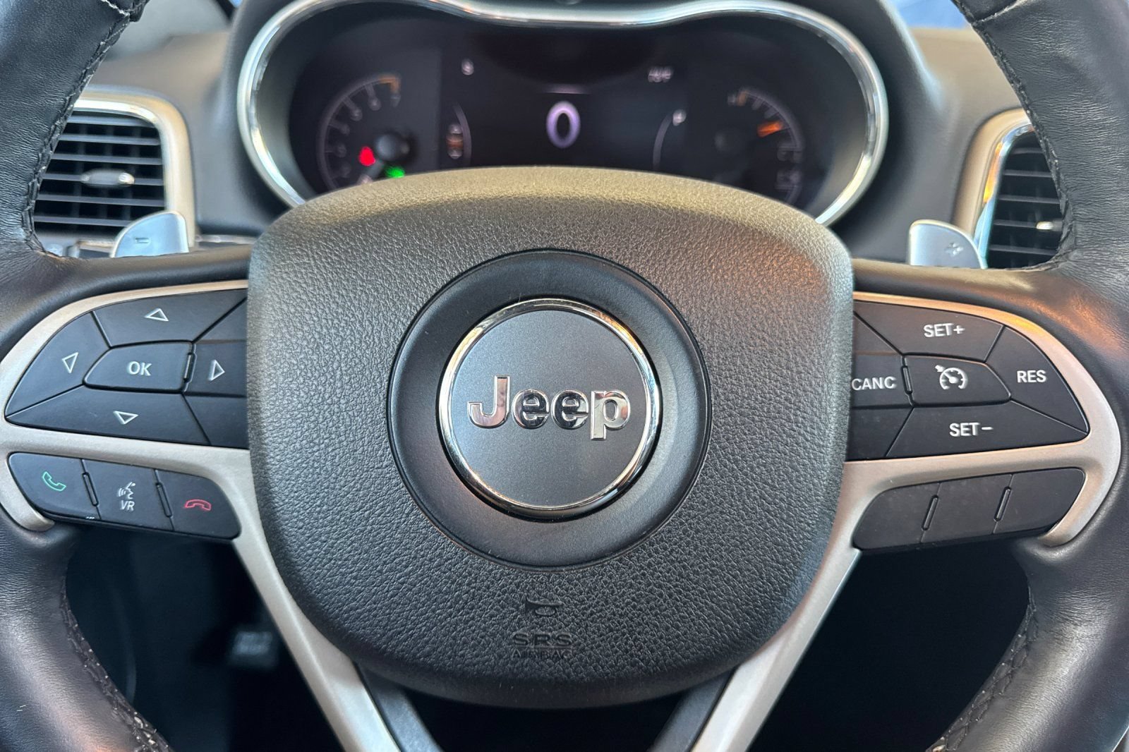 Used 2017 Jeep Grand Cherokee Limited 75th Anniversary AWD/4WD image 24