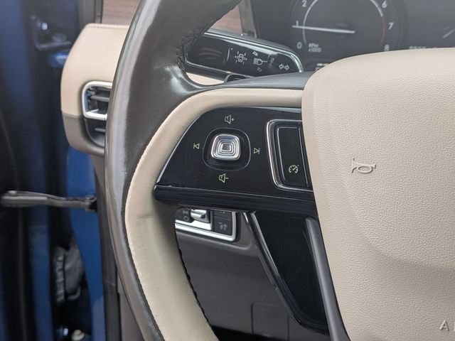 Used 2020 Lincoln Corsair Reserve w/ Appearance Package AWD/4WD image 17