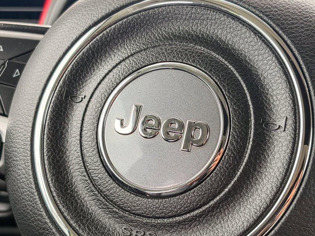 Used 2018 Jeep Renegade Trailhawk image 23