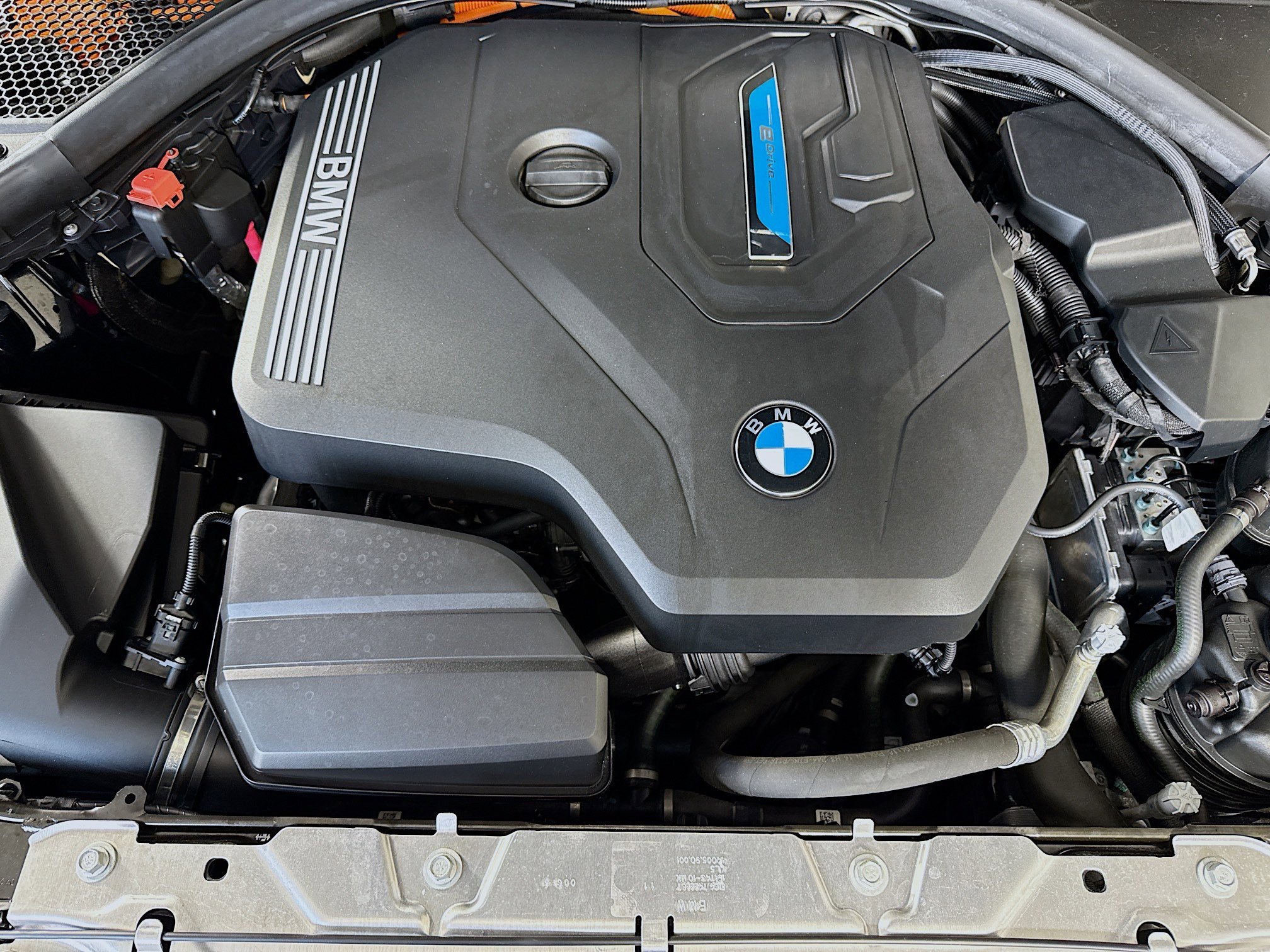 Used 2023 BMW 330e w/ Premium Package image 39