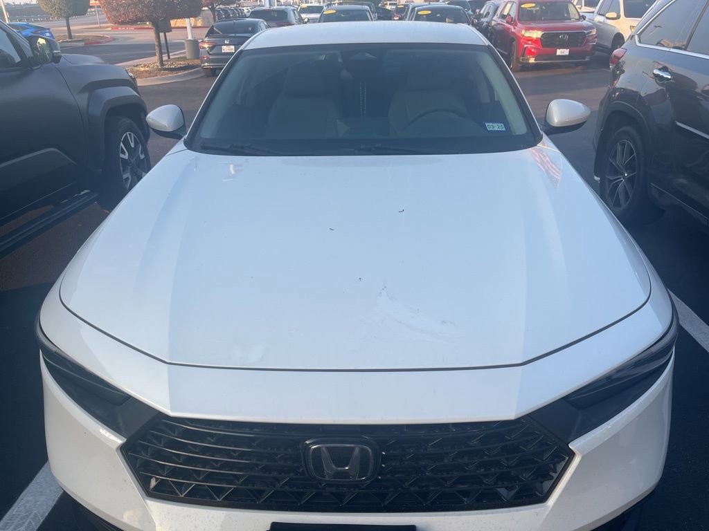 Used 2023 Honda Accord LX image 2