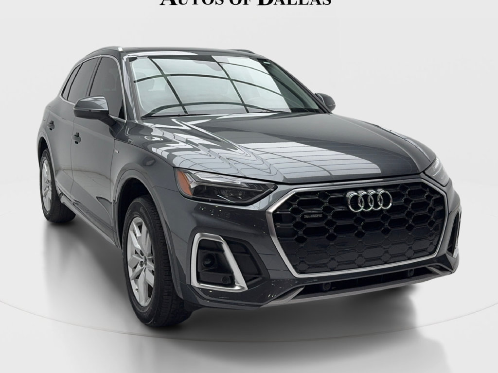 Used 2023 Audi Q5 2.0T Premium w/ Convenience Package AWD/4WD image 3