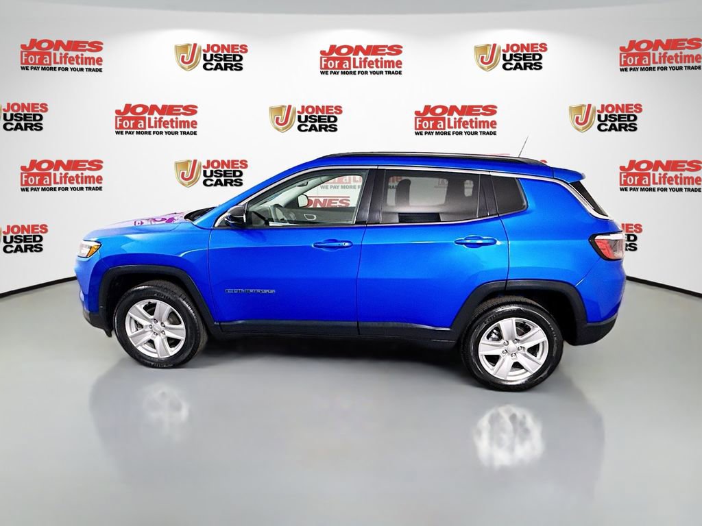 Used 2022 Jeep Compass Latitude image 13