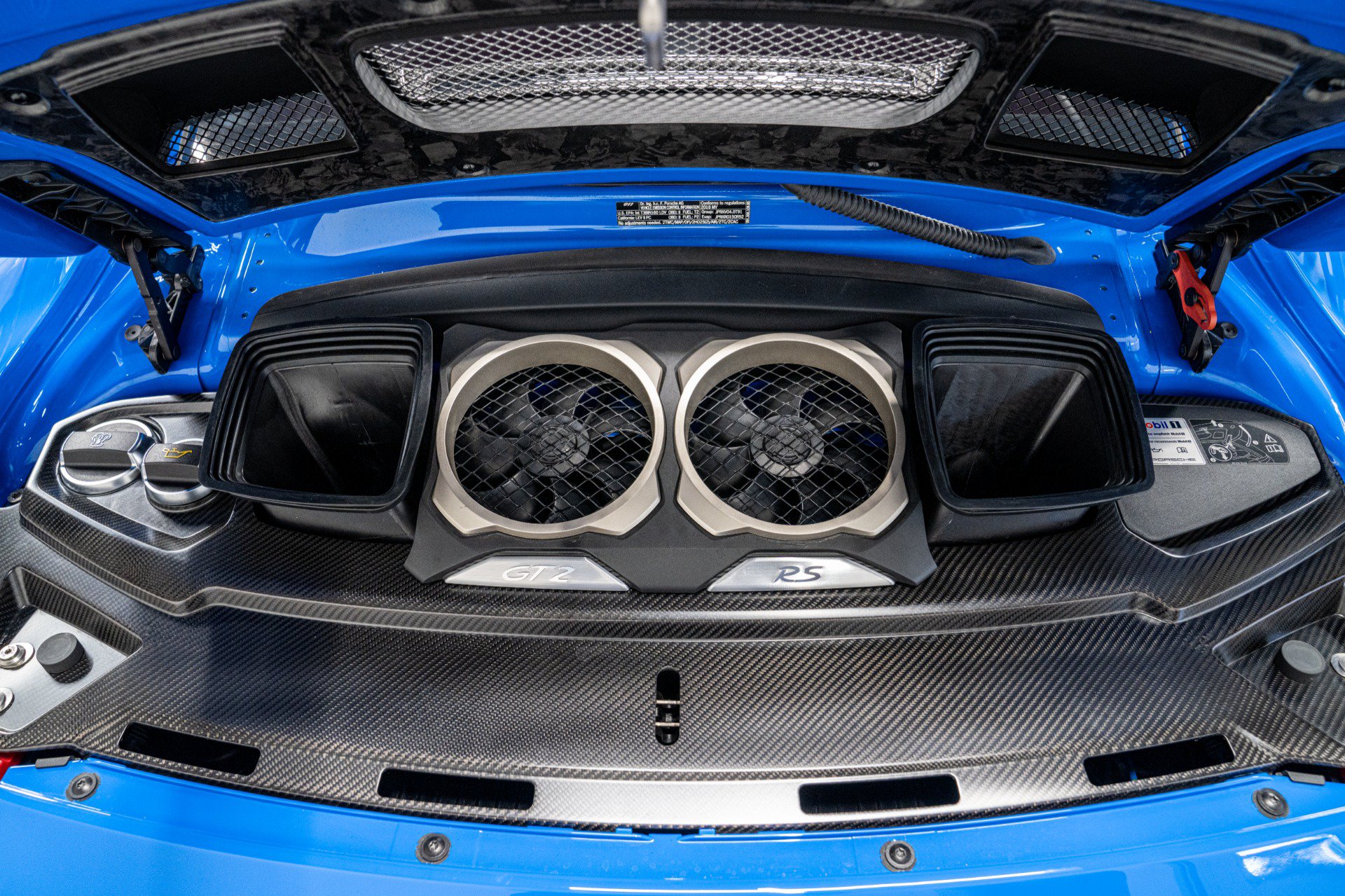 Used 2018 Porsche 911 GT2 RS RWD image 11