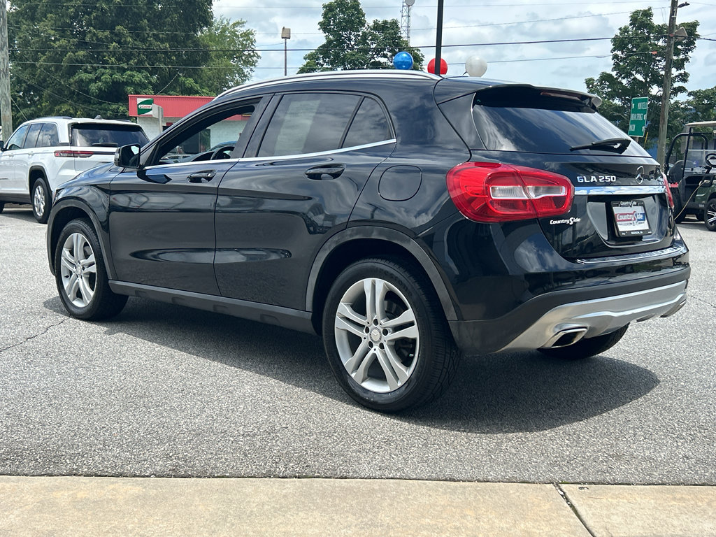 Used 2017 Mercedes-Benz GLA 250 4MATIC image 6