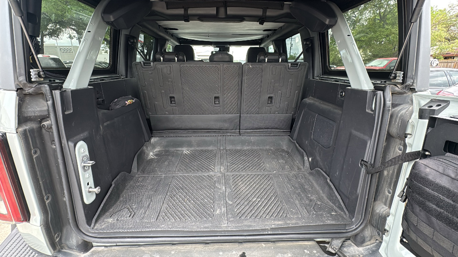 Used 2022 Ford Bronco Badlands image 25