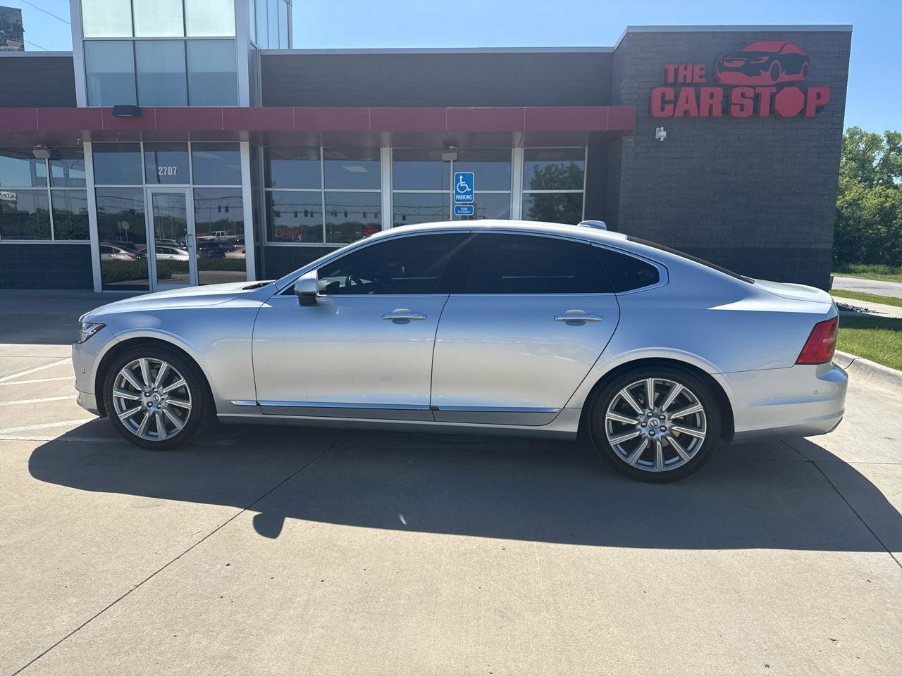 Used 2017 Volvo S90 T6 Inscription w/ Vision Package AWD/4WD image 1