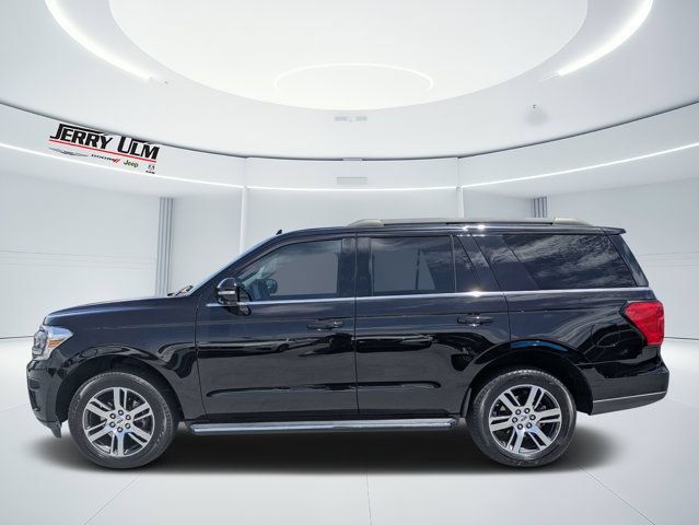Used 2022 Ford Expedition XLT RWD image 6