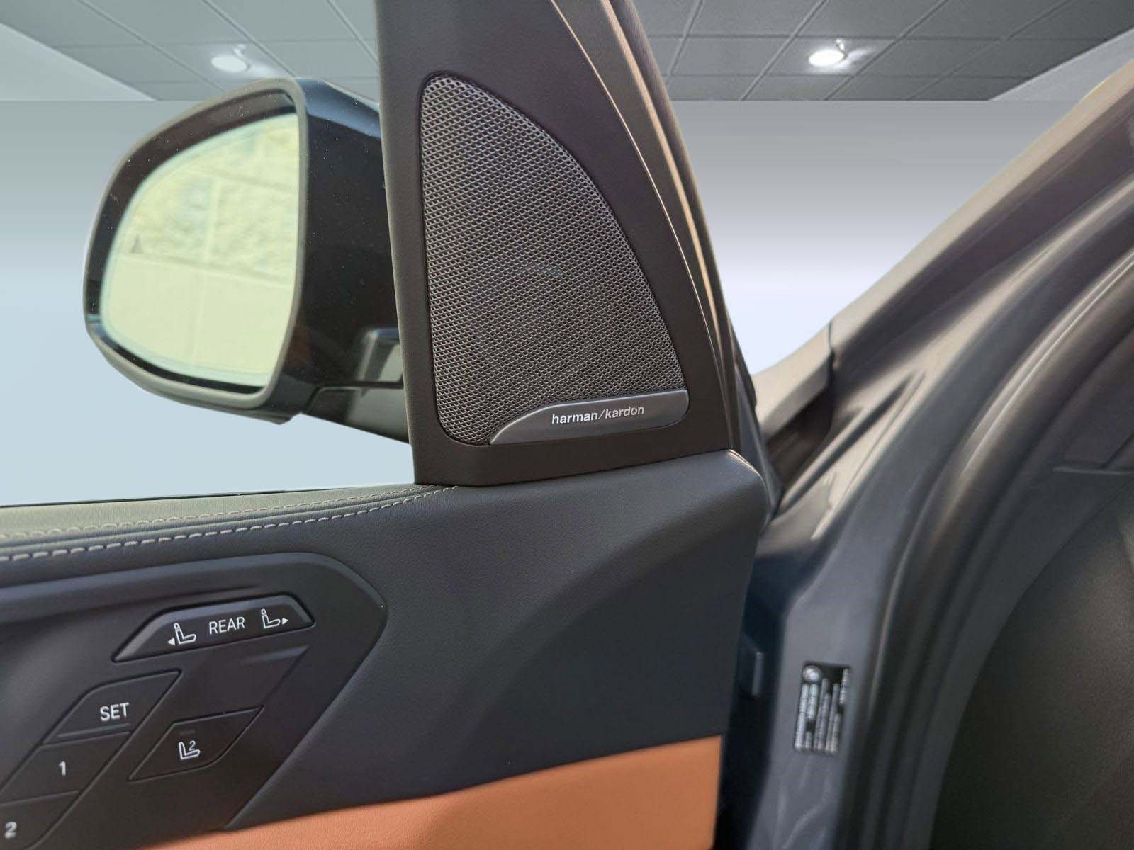 New 2026 BMW X7 xDrive40i w/ M Sport Package image 22