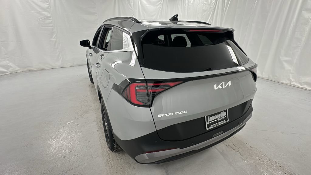 New 2026 Kia Sportage EX image 5