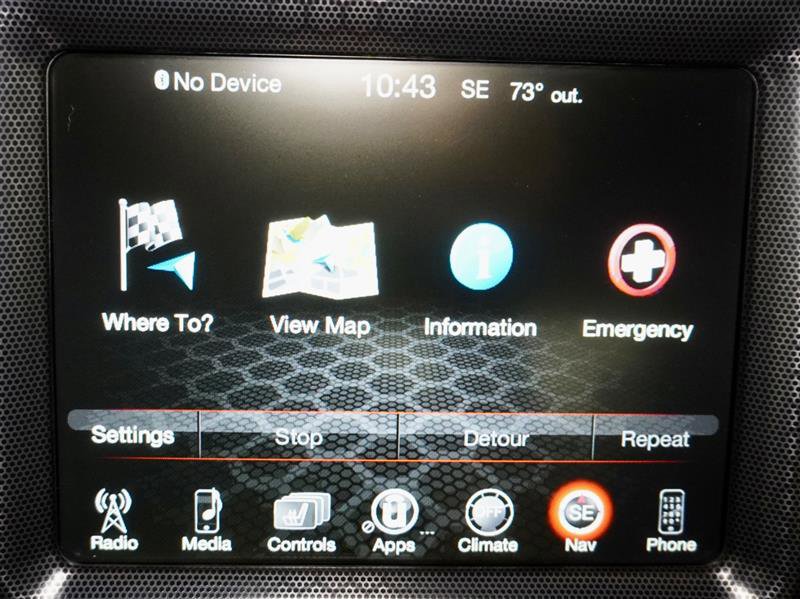 Used 2015 Dodge Challenger SXT Plus w/ Premium Sound Group image 17