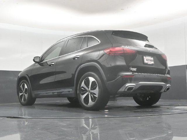 Used 2025 Mercedes-Benz GLA 250 4MATIC image 54