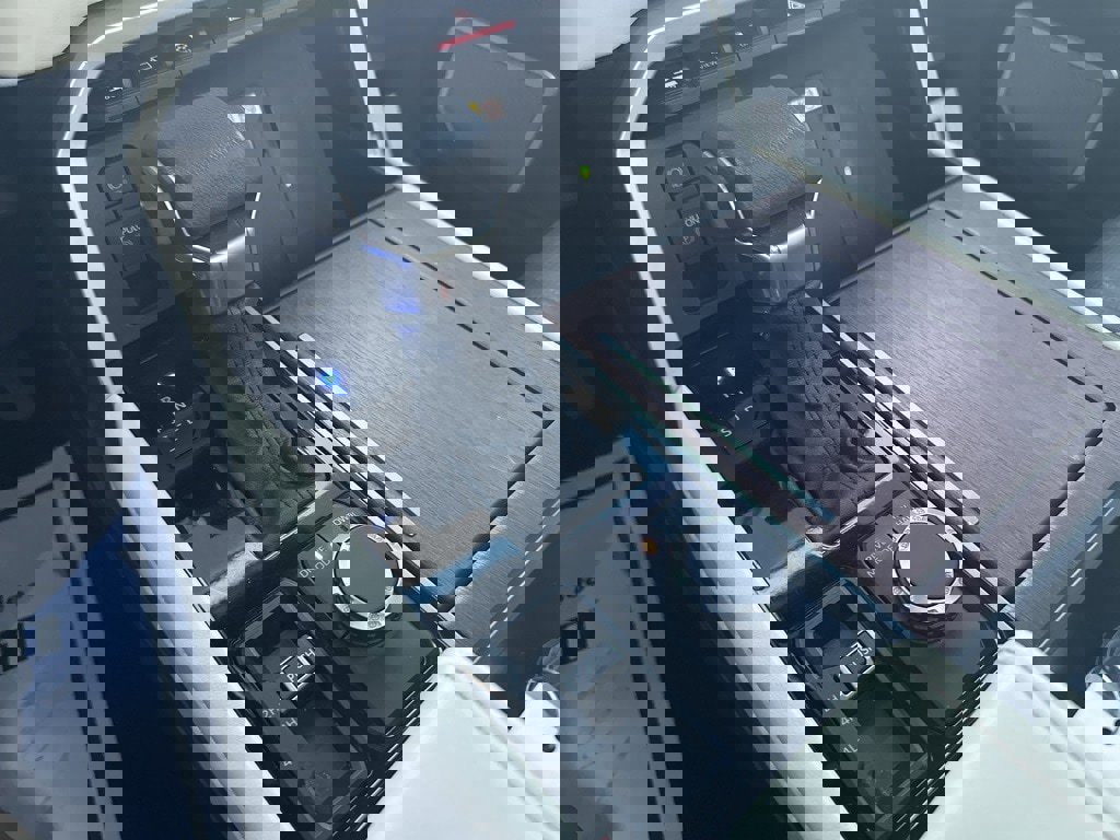 Used 2023 Toyota Sequoia Capstone image 29