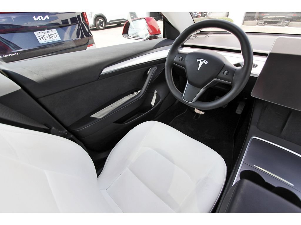 Used 2022 Tesla Model 3 Long Range AWD/4WD image 7