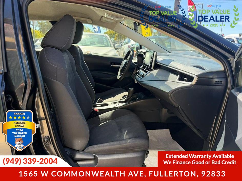 Used 2020 Toyota Corolla LE FWD image 17