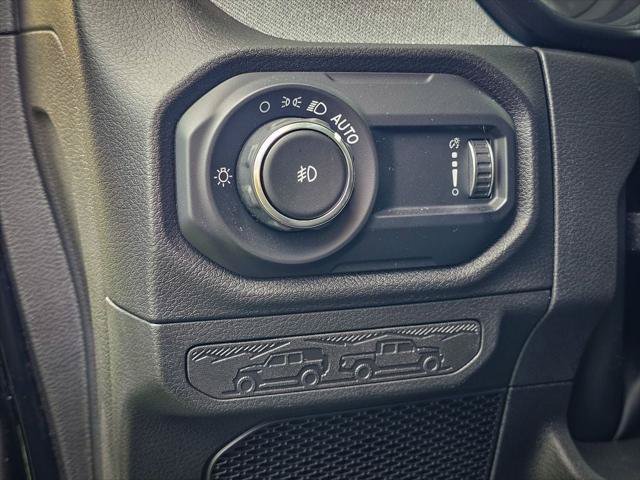 Certified 2025 Jeep Wrangler Unlimited Sport AWD/4WD image 12