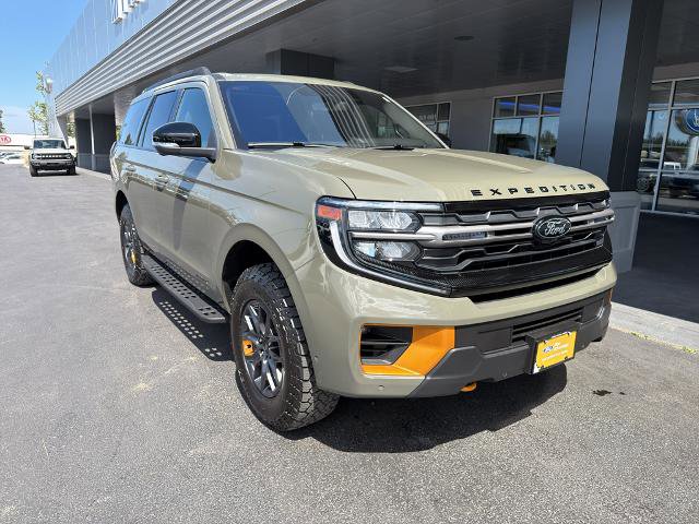 Certified 2025 Ford Expedition Tremor AWD/4WD image 1