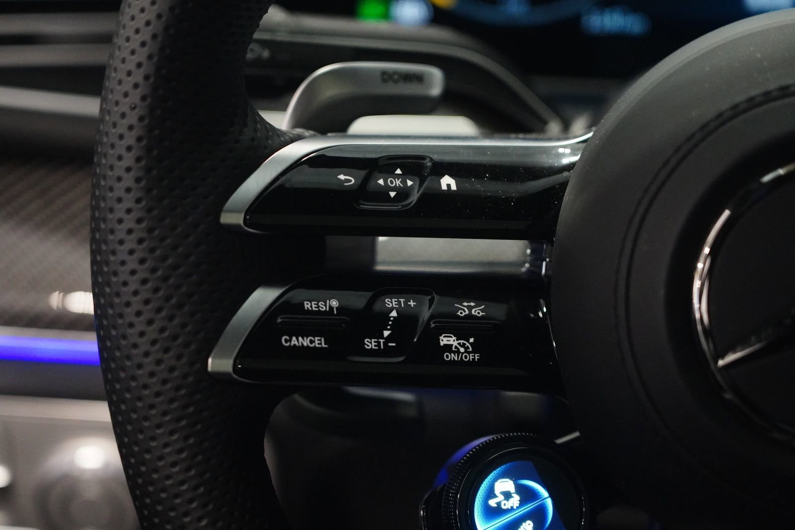 Used 2024 Mercedes-Benz GLE 53 AMG 4MATIC Coupe image 17