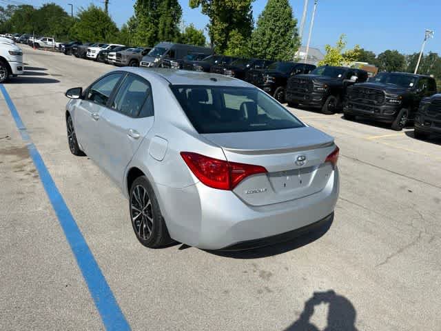 Used 2017 Toyota Corolla SE w/ SE Premium Package FWD image 16
