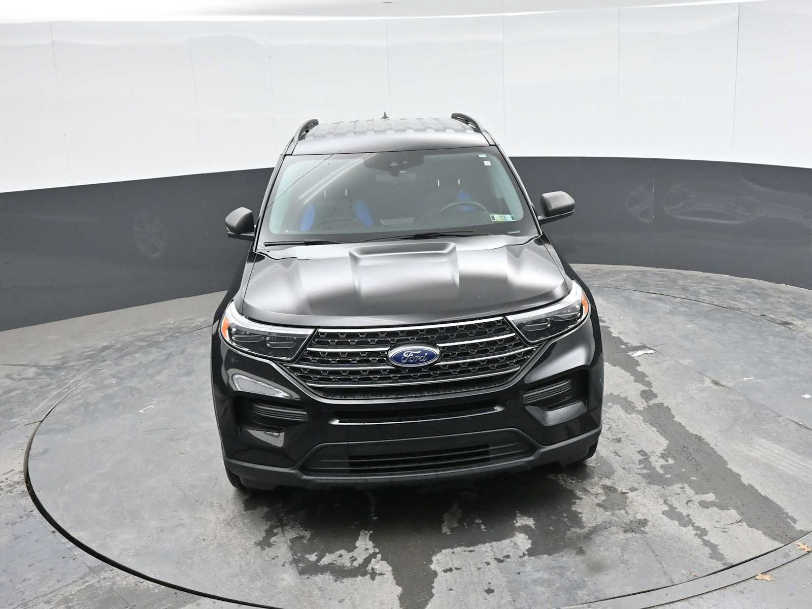 Used 2021 Ford Explorer XLT AWD/4WD image 17