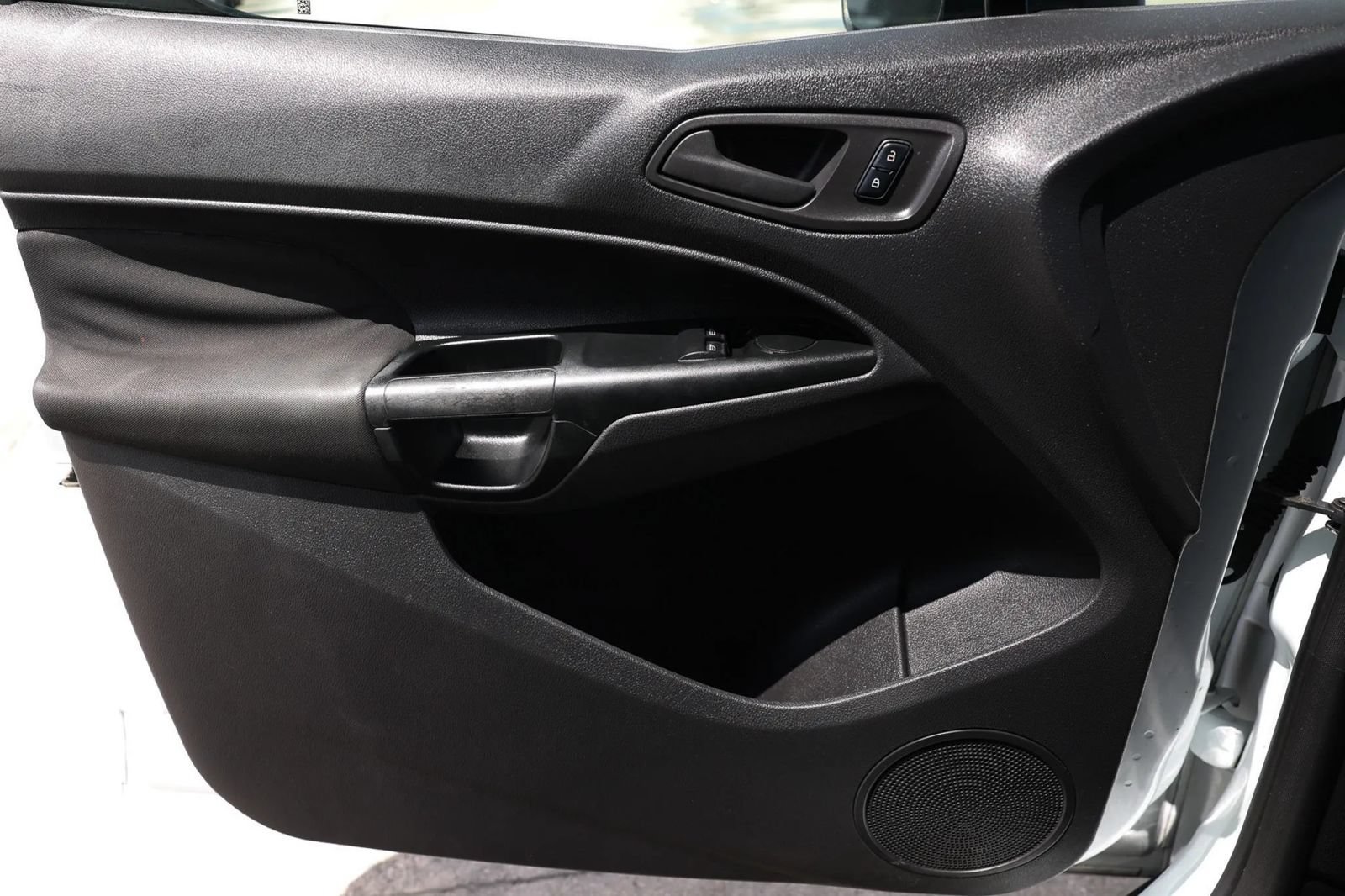 Used 2018 Ford Transit Connect XL FWD image 38