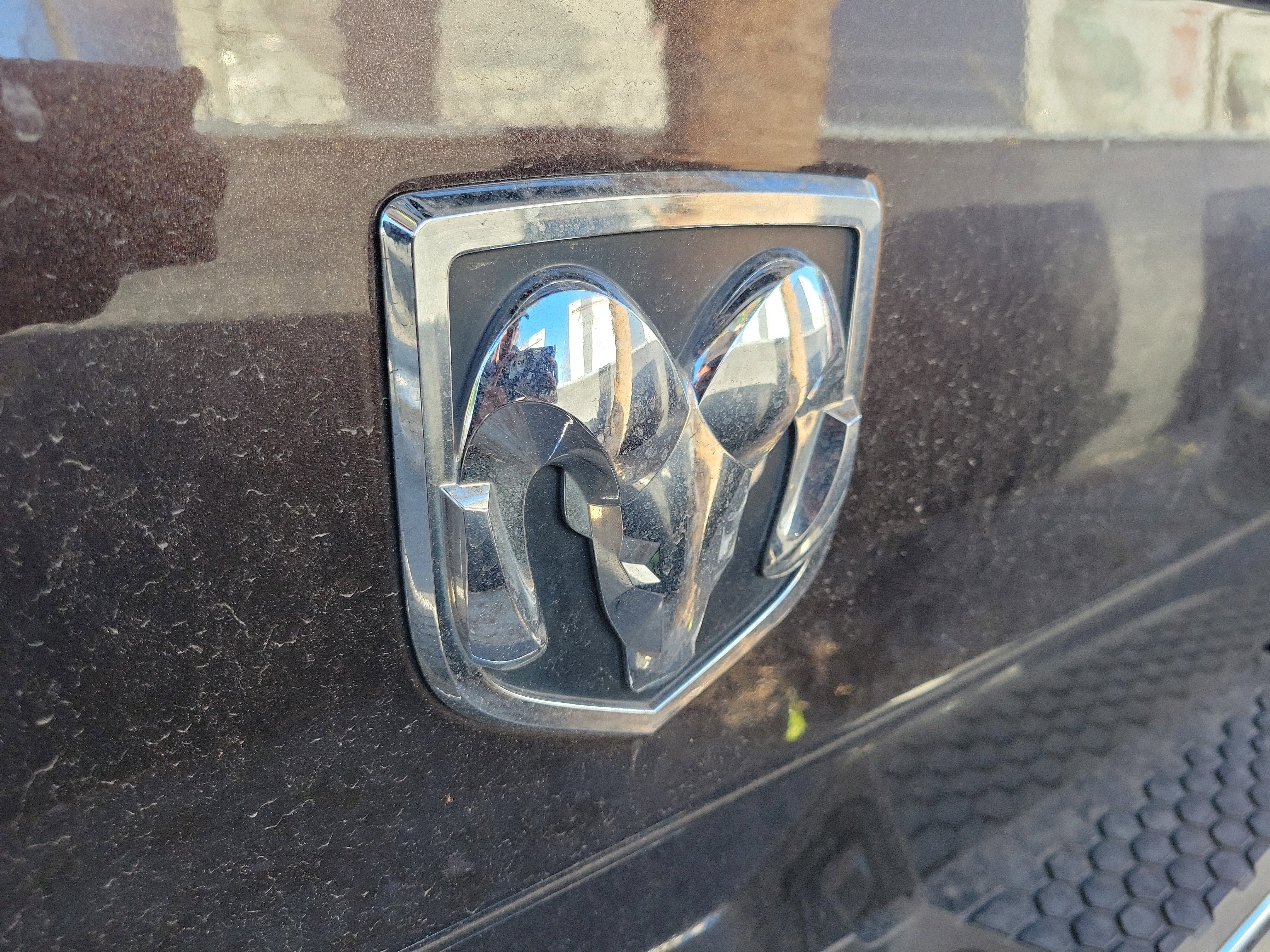 Used 2017 RAM 1500 Laramie w/ Convenience Group image 8