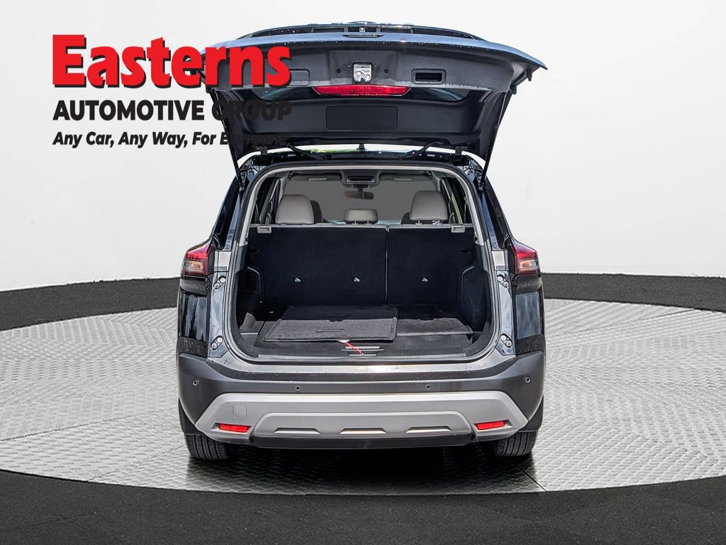 Used 2023 Nissan Rogue SV AWD/4WD image 17