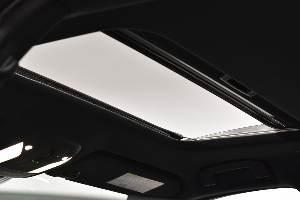 Certified 2025 INFINITI QX55 Luxe w/ Cargo Package image 41