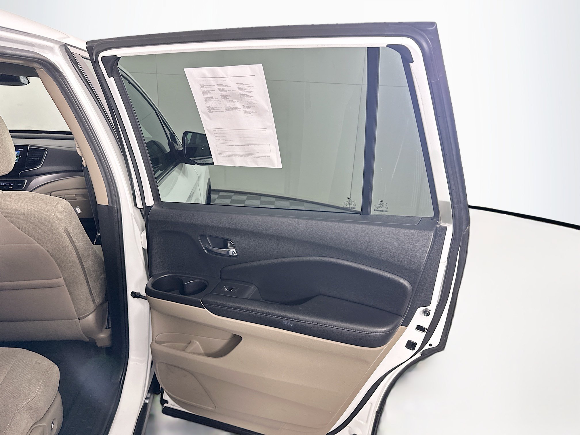 Used 2021 Honda Pilot EX image 29