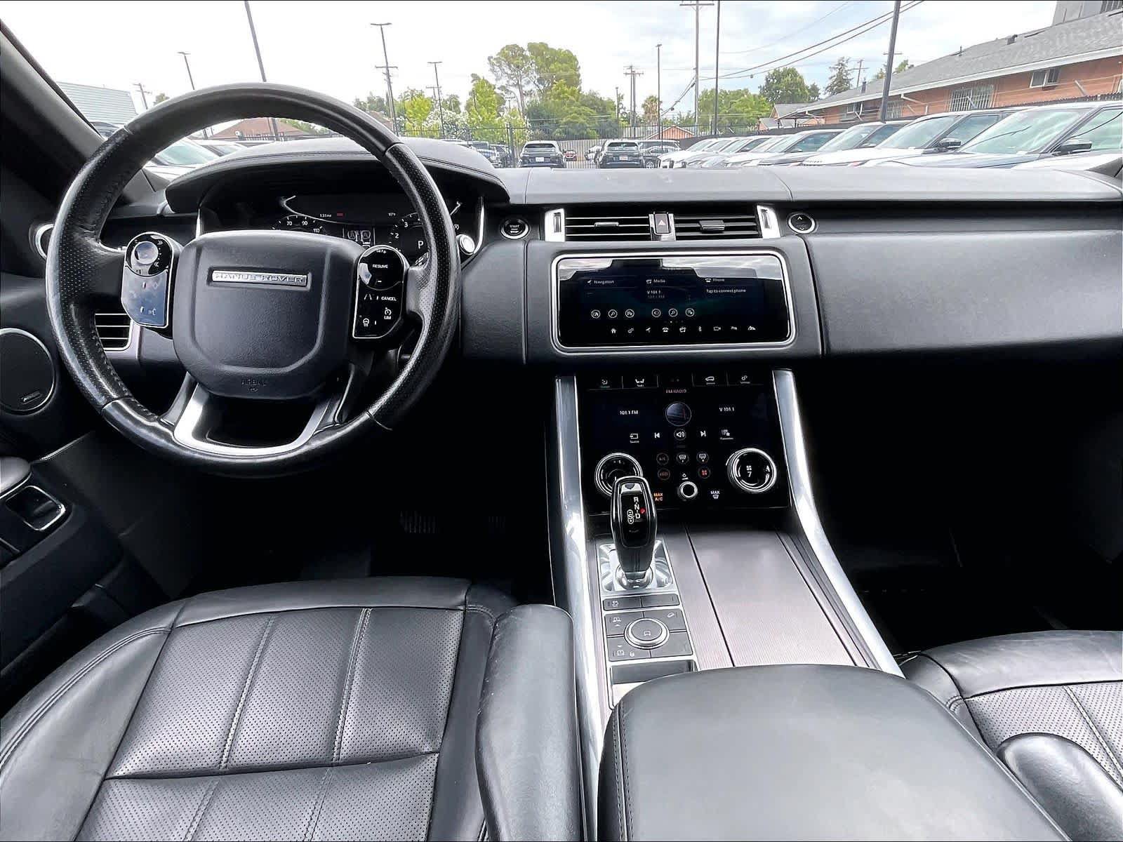 Used 2018 Land Rover Range Rover Sport HSE AWD/4WD image 18
