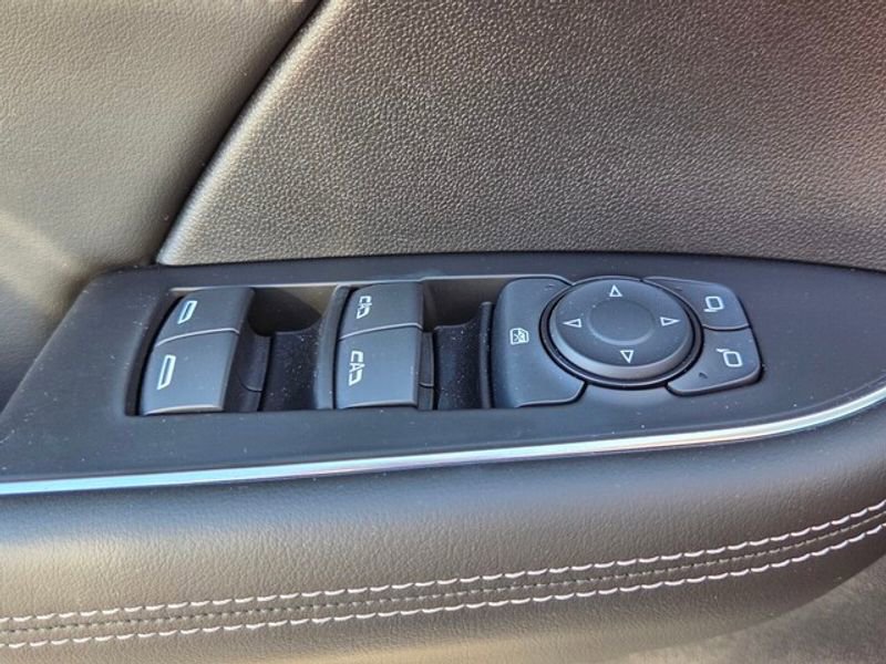 Certified 2023 Buick Envision Preferred image 16