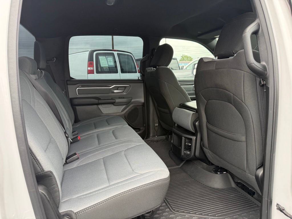 Used 2022 RAM 1500 Big Horn AWD/4WD image 15