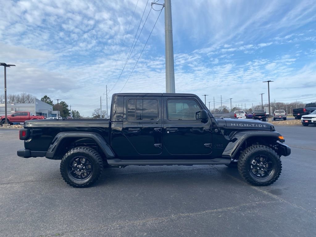 Used 2025 Jeep Gladiator High Tide image 8