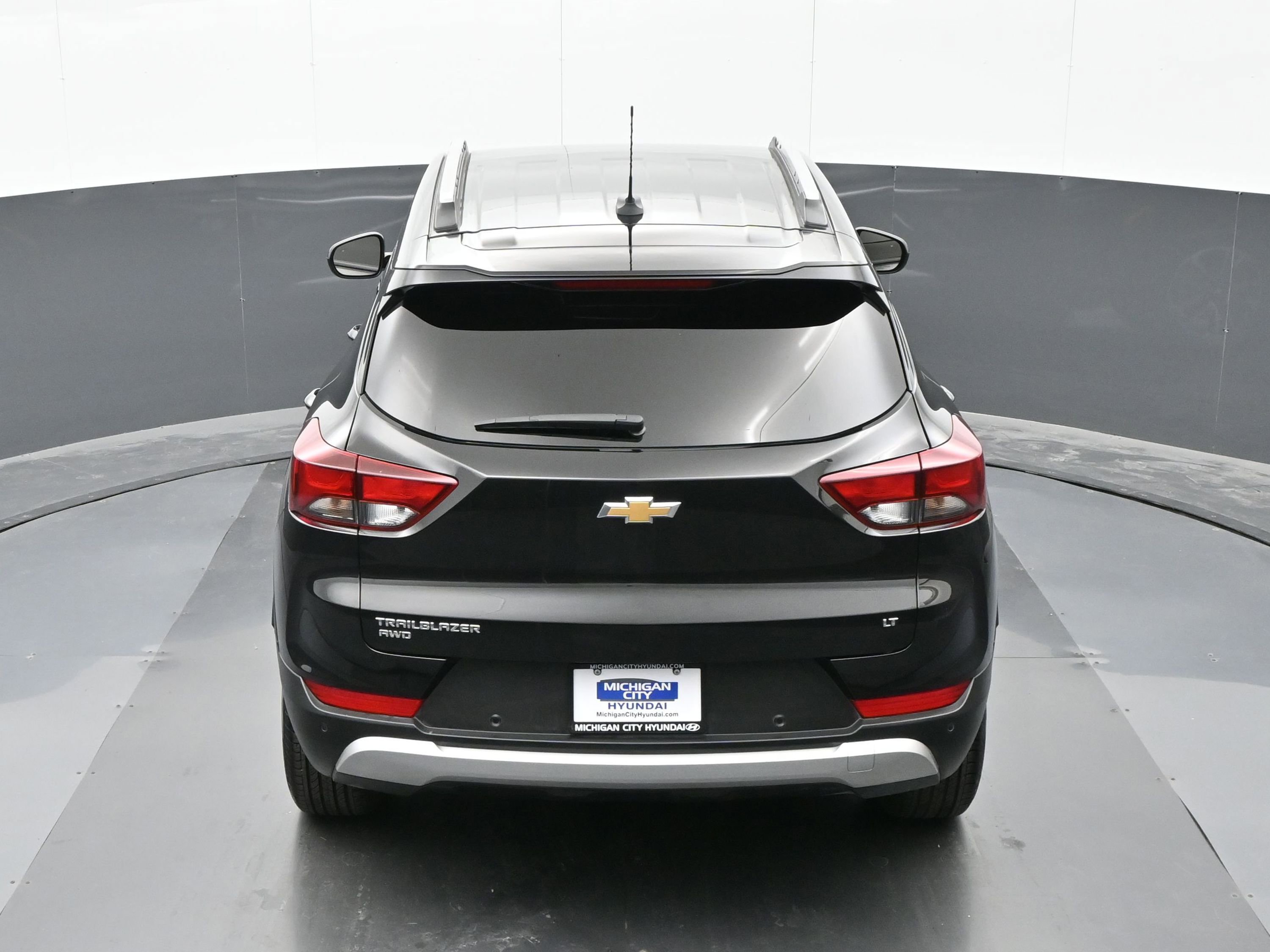 Used 2024 Chevrolet TrailBlazer LT w/ LT Cold Weather Package image 34