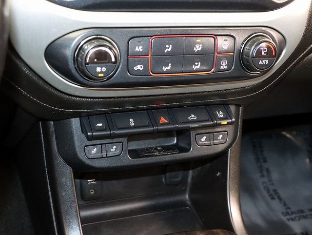 Used 2016 GMC Canyon SLT w/ Driver Alert Package image 19