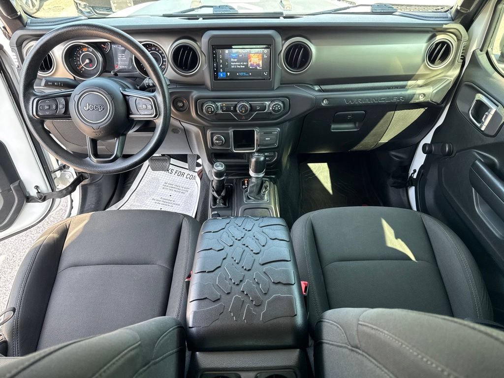 Used 2018 Jeep Wrangler Sport AWD/4WD image 30