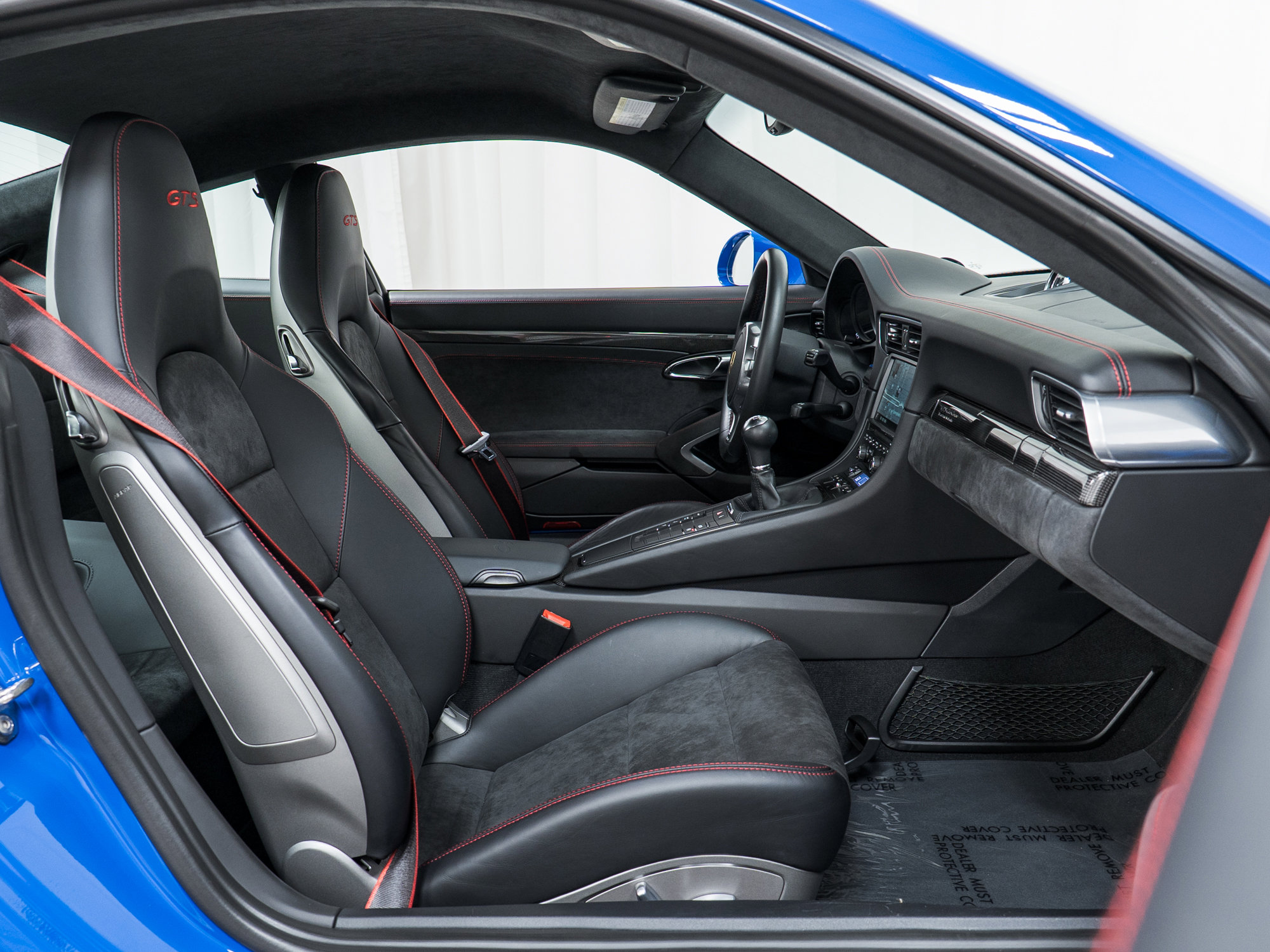 Certified 2016 Porsche 911 Carrera GTS image 35