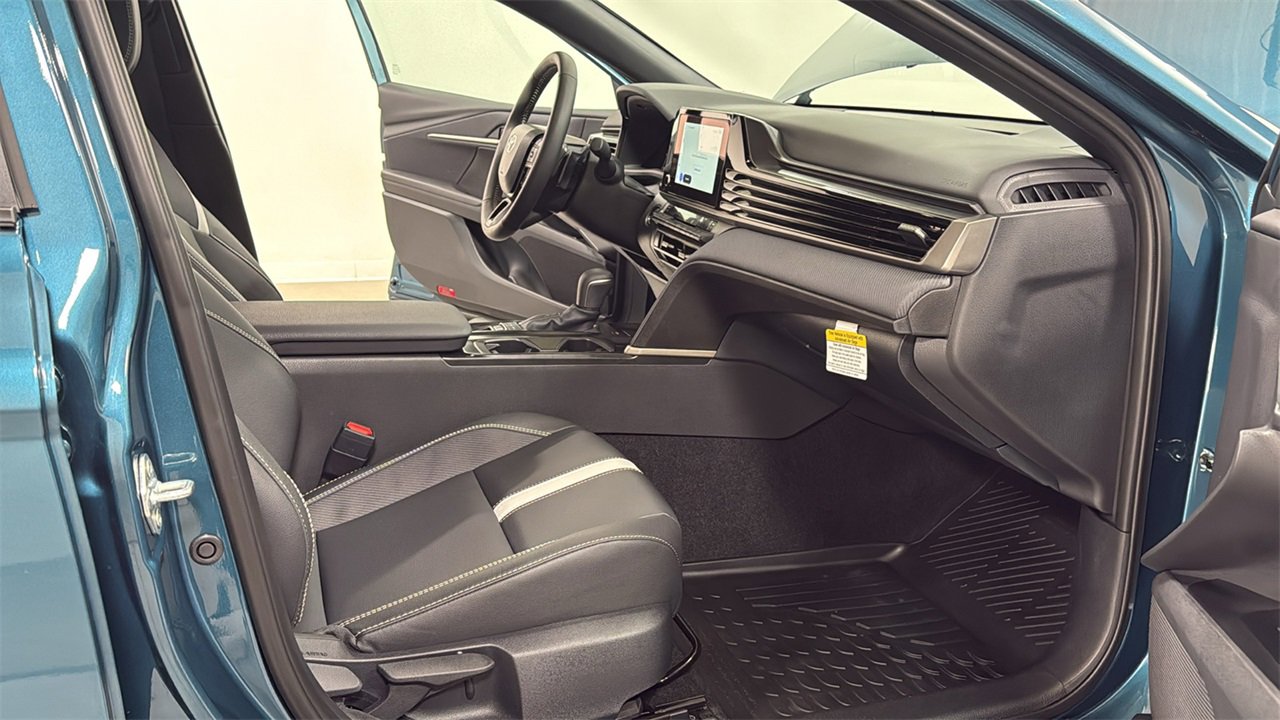 Certified 2025 Toyota Camry SE image 18