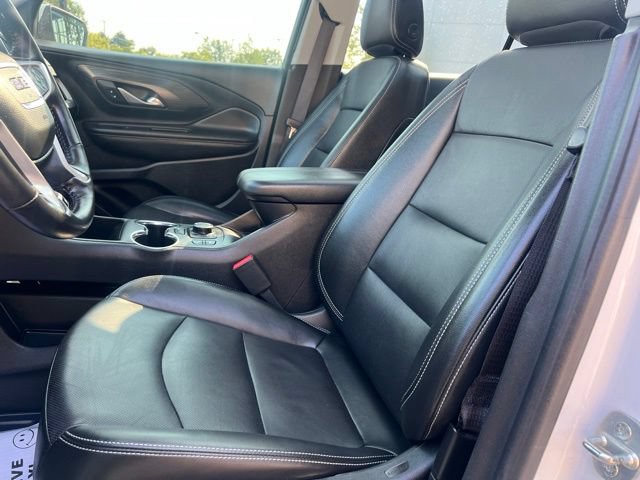 Used 2022 GMC Terrain SLT w/ Tech Package AWD/4WD image 23