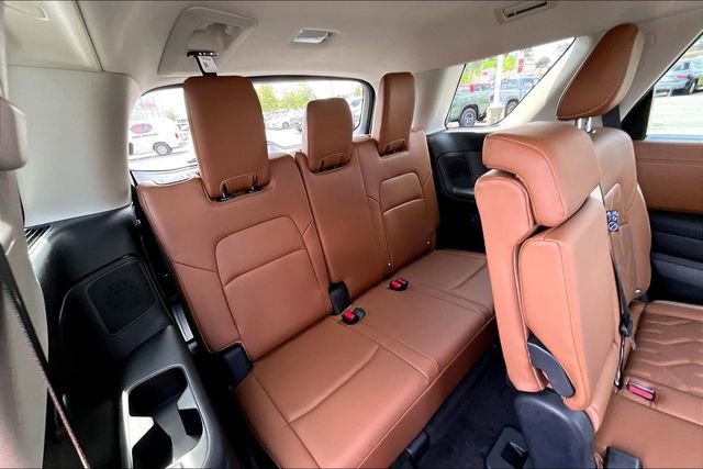 New 2026 Nissan Pathfinder Platinum w/ Cargo Package image 24