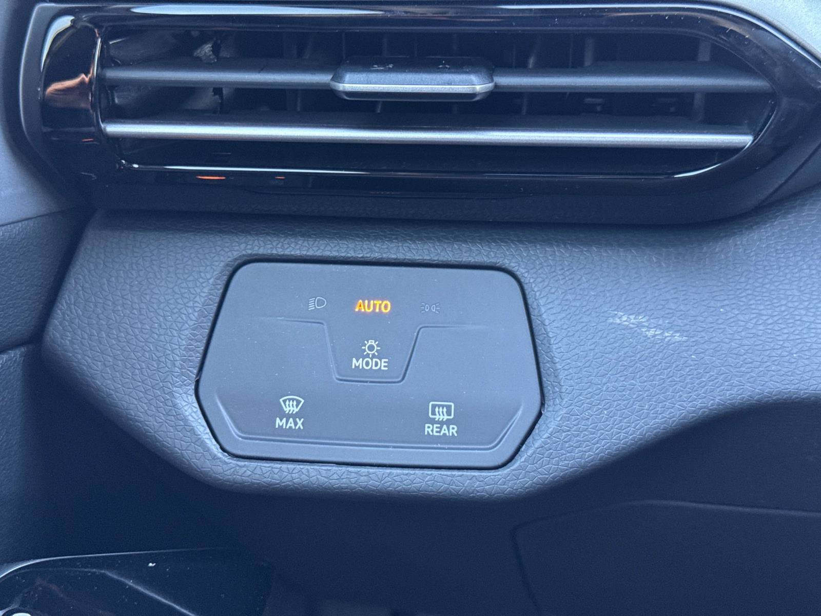 New 2026 Volkswagen ID.4 Pro RWD image 28