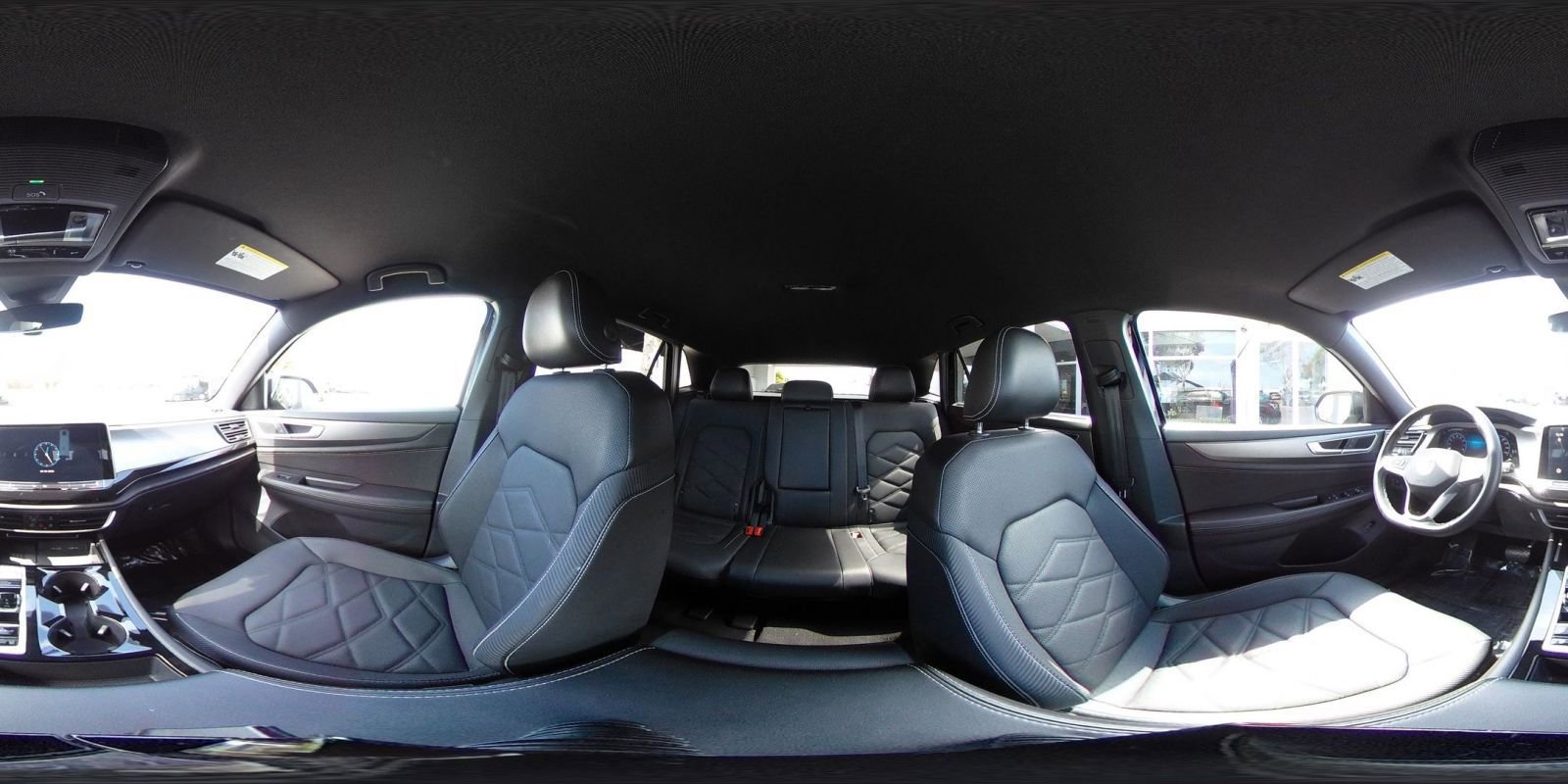 Used 2025 Volkswagen Atlas Cross Sport SE image 42