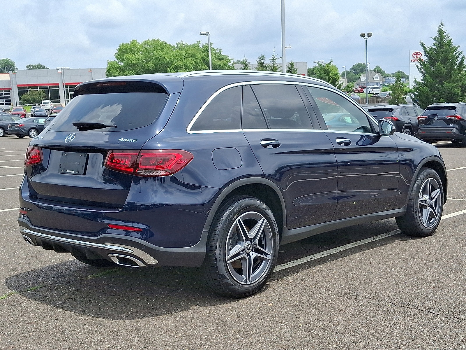 Used 2022 Mercedes-Benz GLC 300 GLC 300 image 6