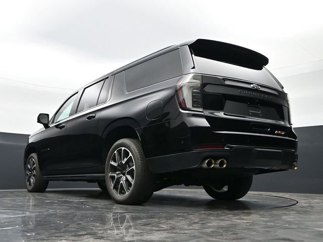 Used 2025 Chevrolet Suburban RST w/ Comfort Package AWD/4WD image 44